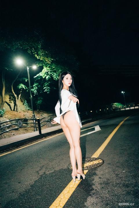  Bomi (보미) - Night Roads